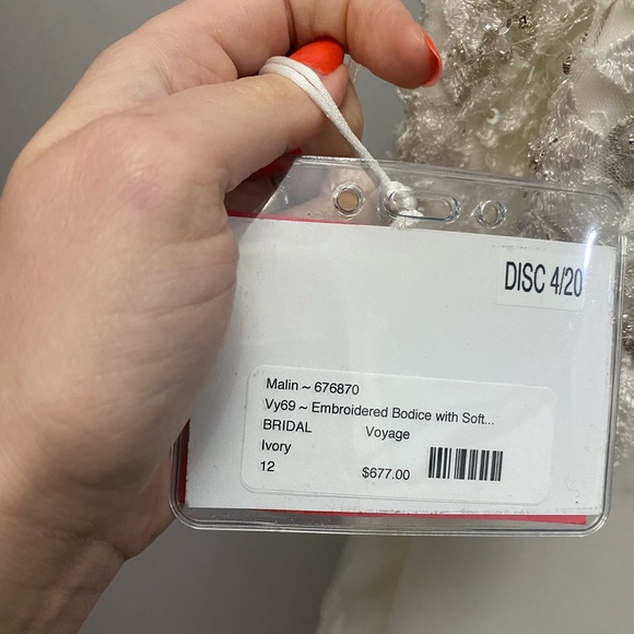 Mori Lee Form-Fitting Wedding Dress - Picture 7 of 13